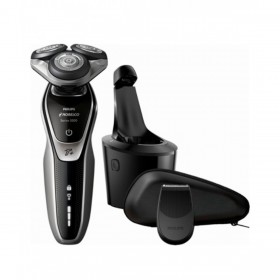 Philips Norelco Series 5000 Wet/Dry Electric Shaver (S5660/84)